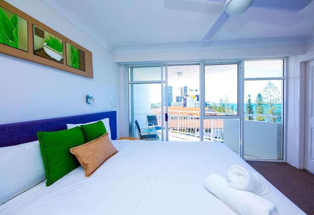 2 Bedroom Spa Waterfront Deluxe