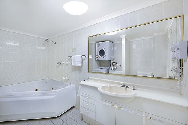 2 Bedroom Spa Apartment