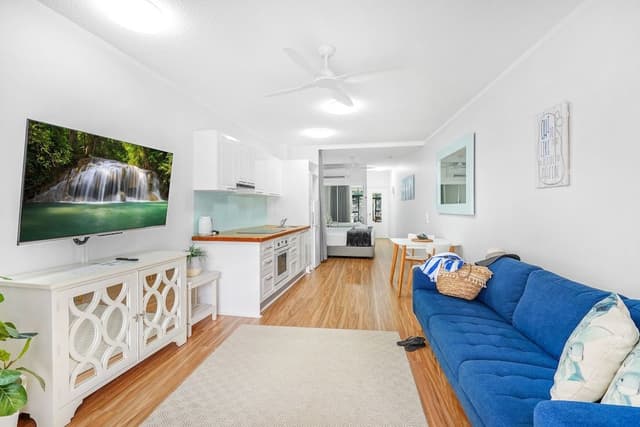 Deluxe Ocean View Studio Apartment