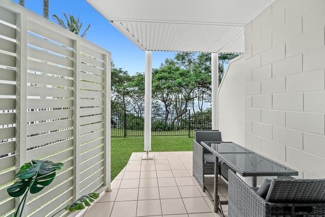 Deluxe Family Ocean View Apartments