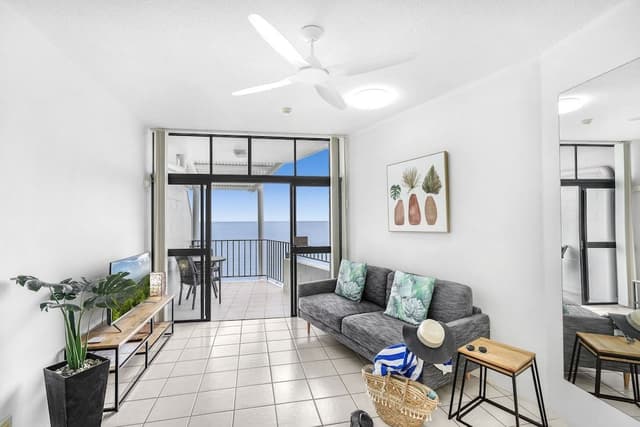 Classic Ocean View Studio