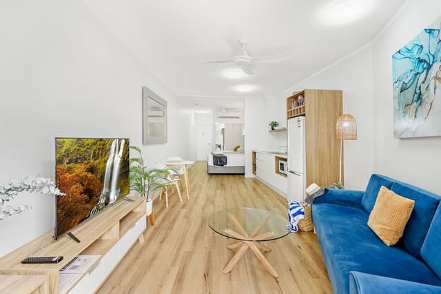 Deluxe Ocean View Studio Apartment