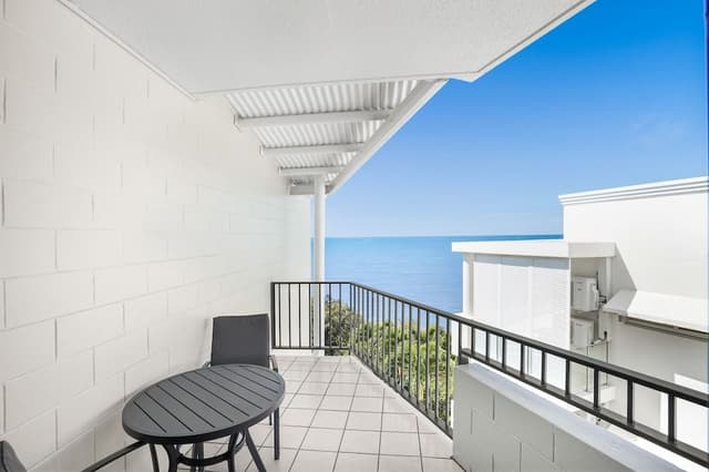 Classic Ocean View Studio
