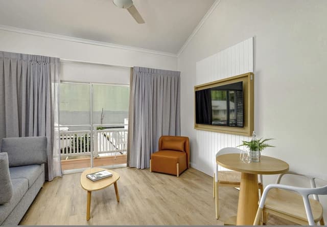 Loft, 1 Queen Bed