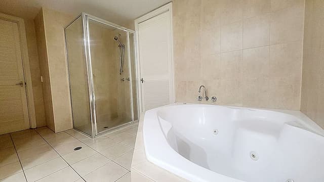 Executive Studio Suite
