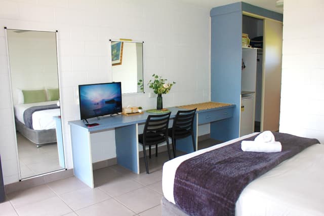 Queen Room