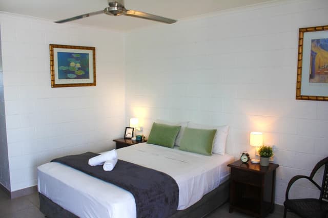 Queen Room