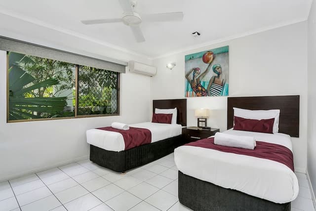 Superior Three Bedroom Sea View Apartment