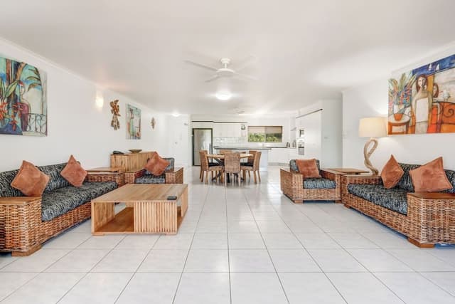 Superior Three Bedroom Sea View Apartment