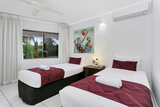 Superior Three Bedroom Sea View Apartment