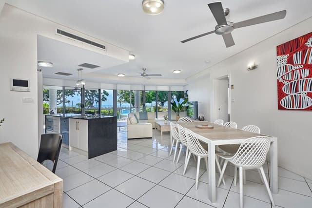 Penthouse, 3 Bedrooms, Oceanfront (Ground Floor)