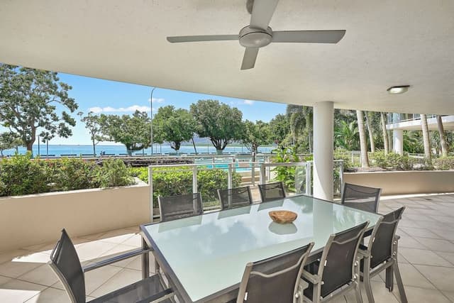 Penthouse, 3 Bedrooms, Oceanfront (Ground Floor)