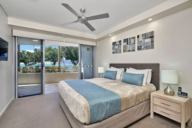 Penthouse, 3 Bedrooms, Oceanfront (Ground Floor)