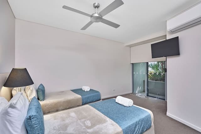 Penthouse, 3 Bedrooms, Oceanfront (Ground Floor)