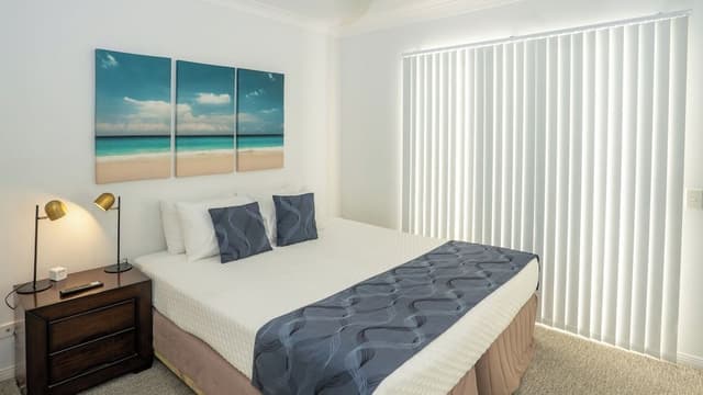 Corner Three Bedroom Swimout Apartment