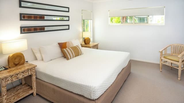Corner Three Bedroom Swimout Apartment