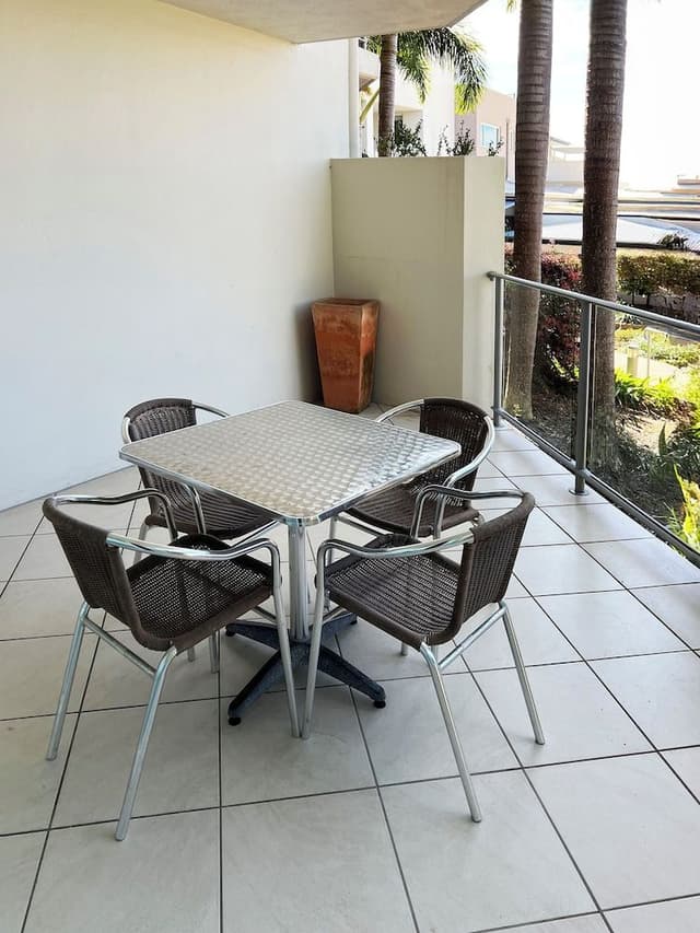 One Bedroom #2081