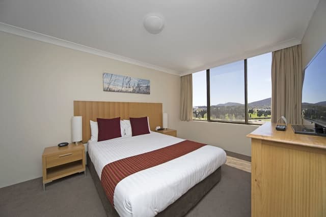 Room, 3 Bedrooms