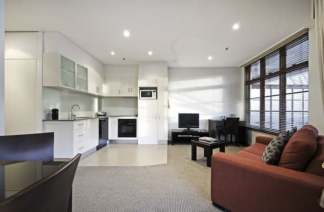Two Bedroom Apartment - Balcony, 2 Bathrooms