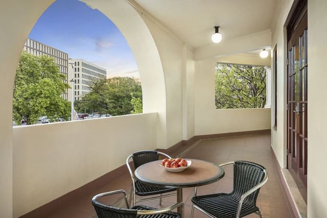 Two Bedroom Apartment - Balcony, 2 Bathrooms