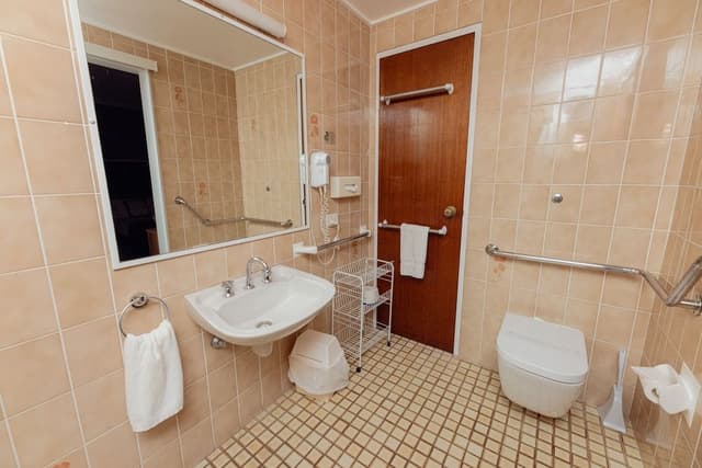 Twin Room, Multiple Beds