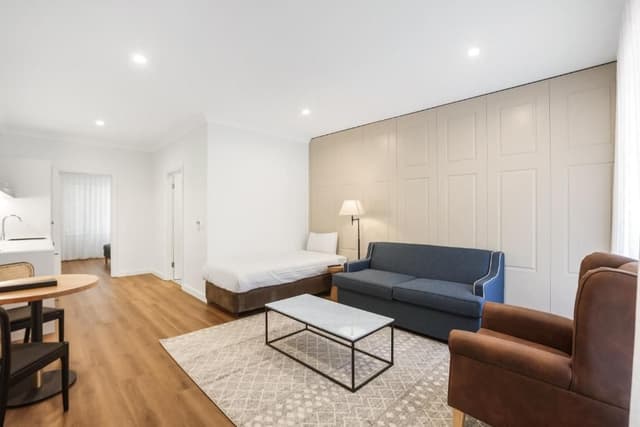 York Suite