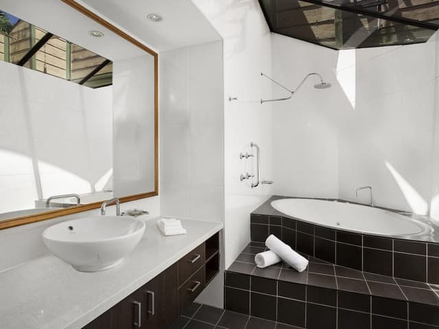 Room (Paradise Spa Bure)