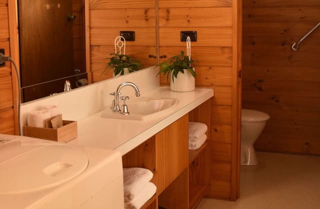 Two Bedroom Vintage Chalet