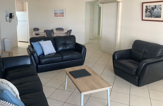 2 Bedroom Apartment - 5 Night Stay