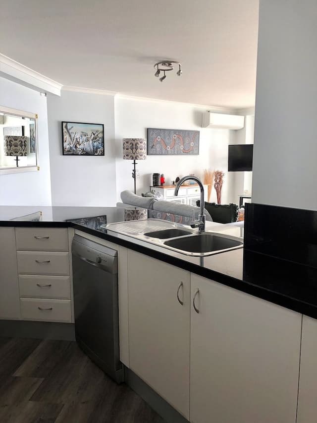2 Bedroom Apartment - 5 Night Stay