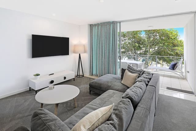 One Bedroom Apartment with Pool View