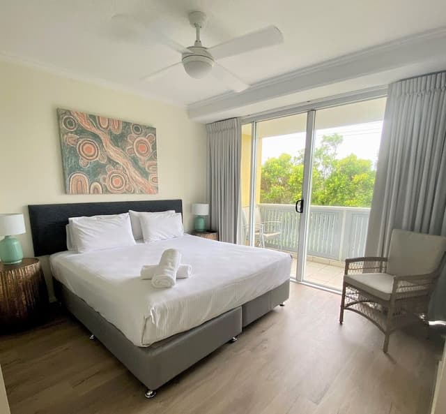 Deluxe Apartment, 2 Bedrooms, Pool View