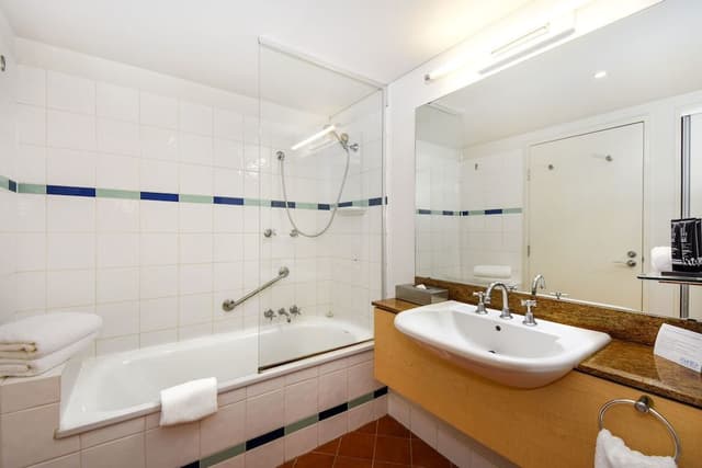 Room, 2 Bedrooms, City View (Dual Key)