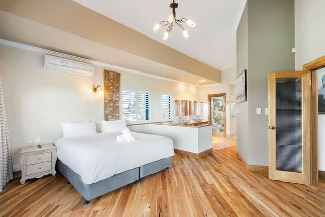 Executive Villa