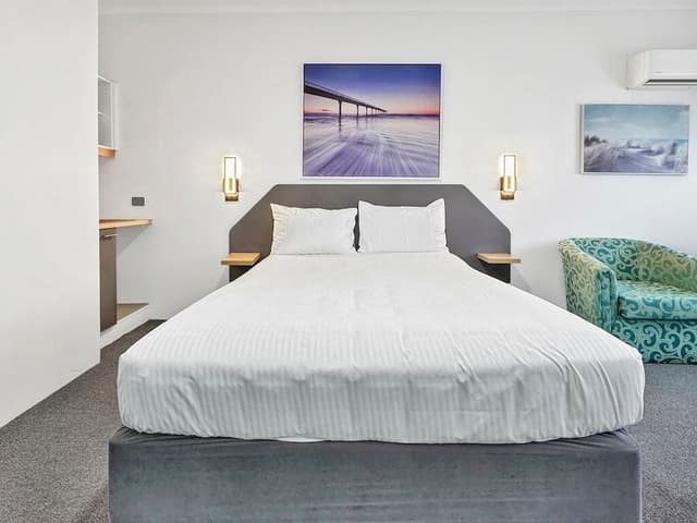 Superior Room, 1 Queen Bed, Non Smoking (Premium queen)