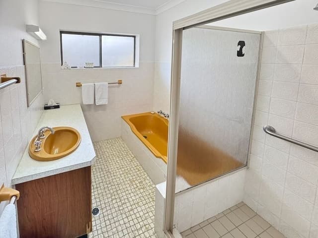 Standard Apartment, 3 Bedrooms, Non Smoking, Kitchen (3 BEDROOM UNIT)