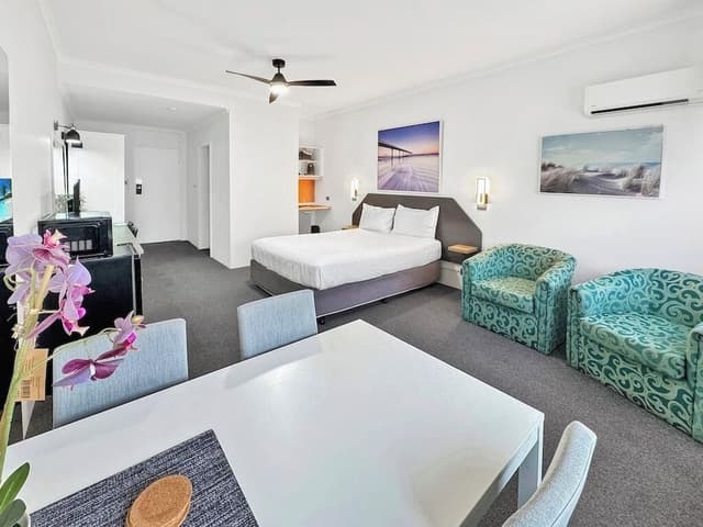 Superior Room, 1 Queen Bed, Non Smoking (Premium queen)