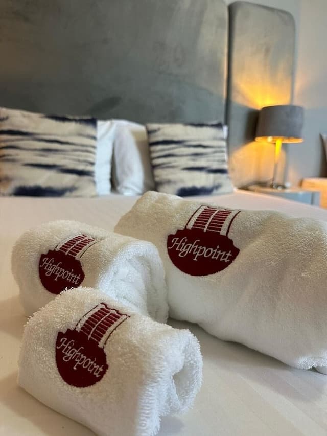King Room Level 7