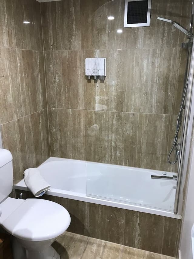 King Room Level 7