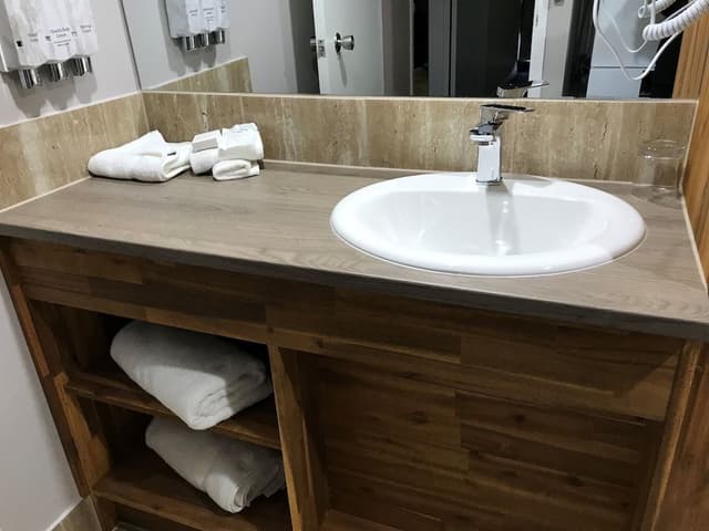 King Room Level 7