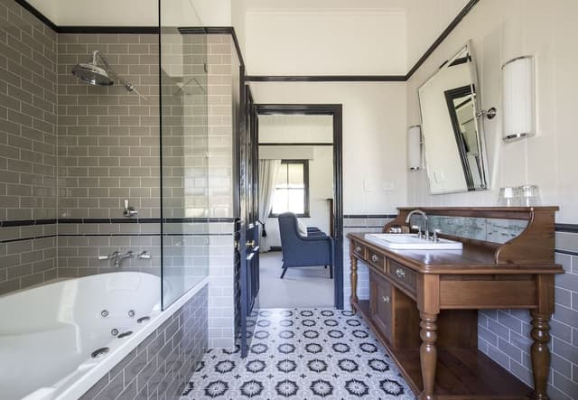 Heritage Suite