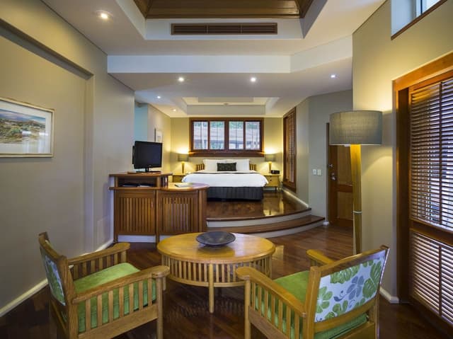 Reef Suite Room