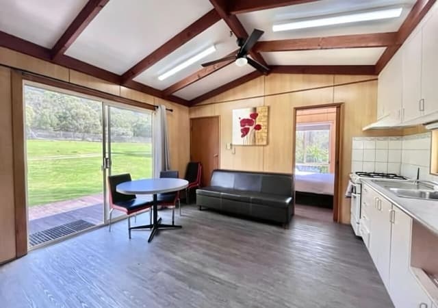 2 Bedroom Bellfield Studio