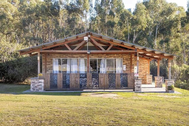 3 Bedroom Cottage - The Pinnacle