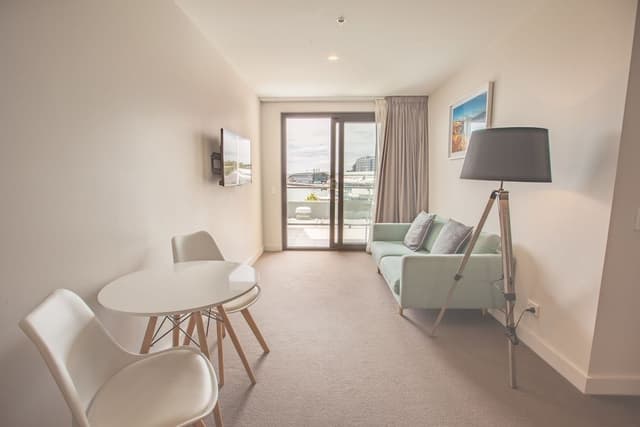 Superior Waterfront King Room