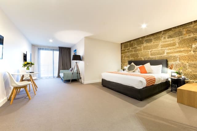 Superior Waterfront King Room
