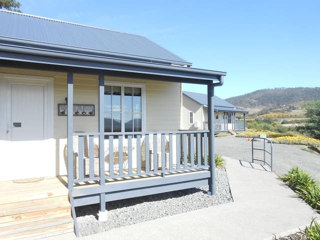 French Provincial Lux Cottage
