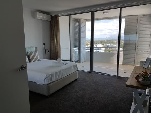 Penthouse, 3 Bedrooms (Water Views)