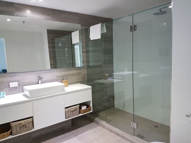 Penthouse, 3 Bedrooms (Water Views)