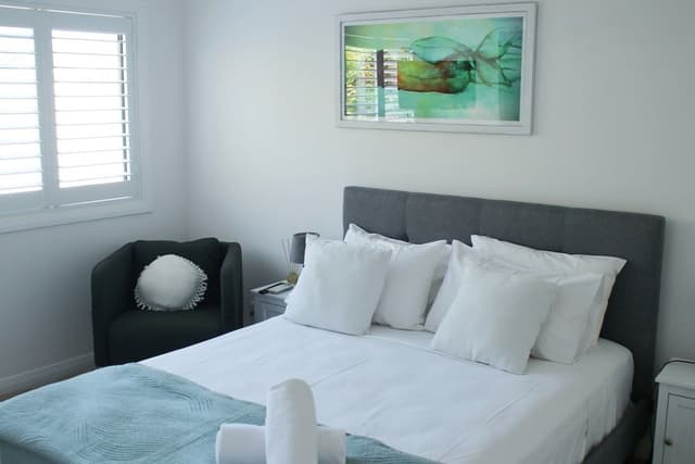 2-bedroom 3-level Spacious luxury Villa